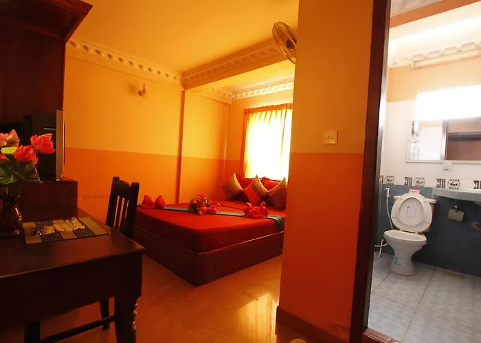 Adan World Hostel *