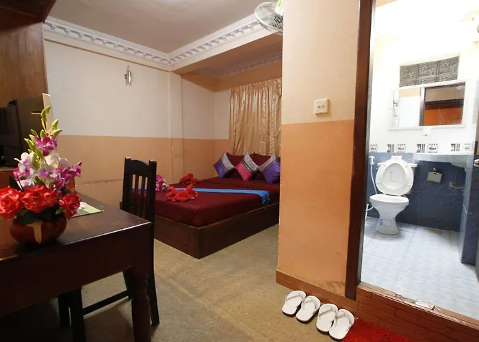 Adan World Hostel