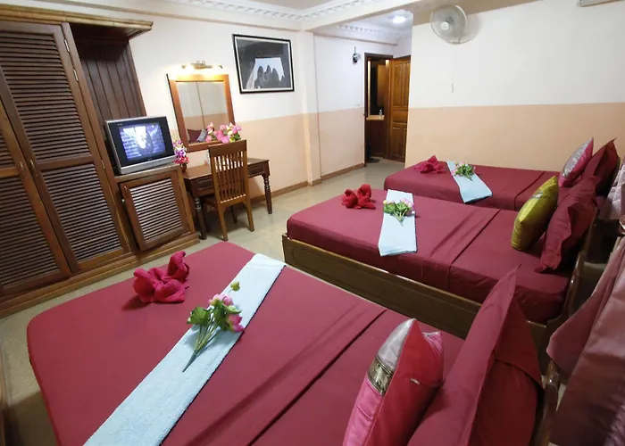 Adan World Hostel
