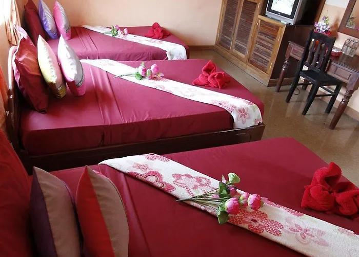 Adan World Hostel *