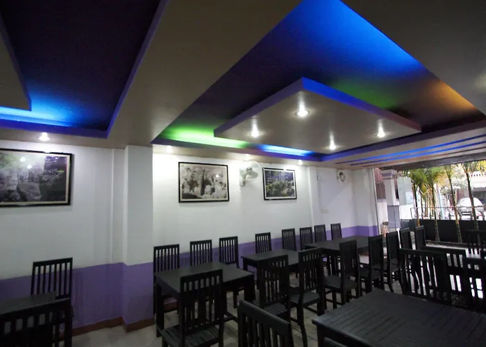 Adan World Hostel